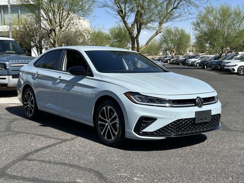 Pure White 2025 Volkswagen Jetta 1.5T Sport