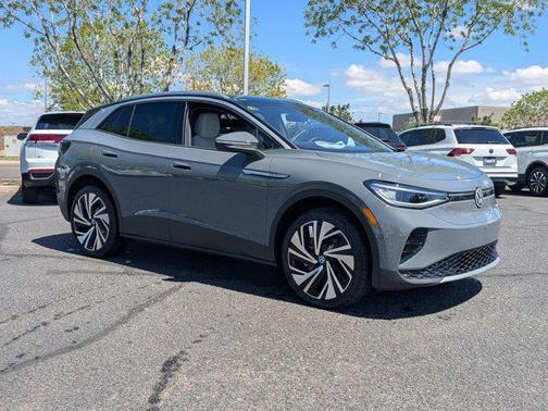 2025 Volkswagen ID.4 Pro S Plus
