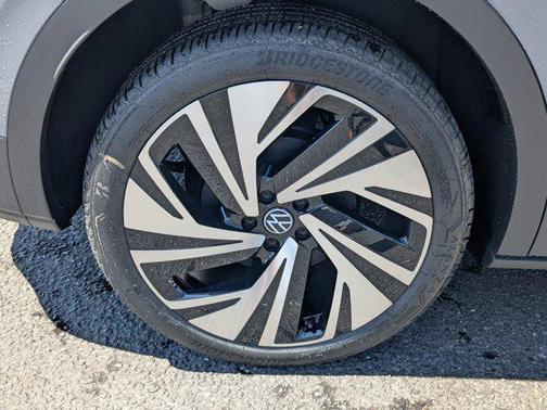 2025 Volkswagen ID.4 Pro S Plus