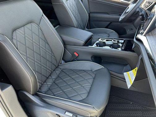 2025 Volkswagen Atlas 2.0T SEL Premium R-Line 4MOTION