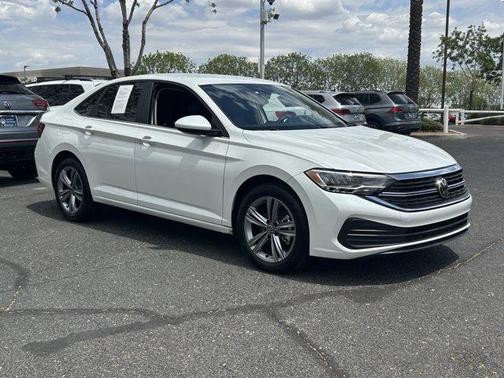 2024 Volkswagen Jetta 1.5T SE