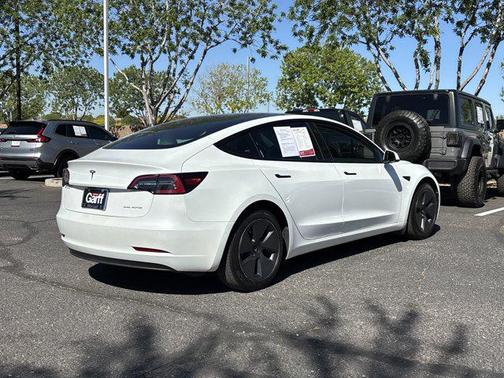 Pearl White Multi-Coat 2021 Tesla Model 3 Long Range