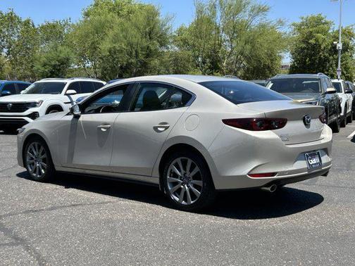 Platinum Quartz Metallic 2025 Mazda Mazda3 FWD w/Preferred Package