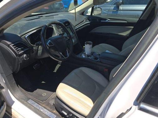White Platinum 2017 Ford Fusion Titanium