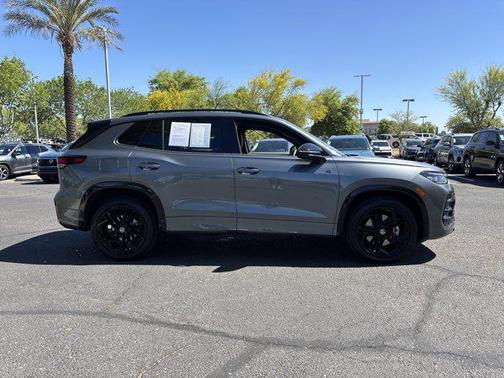 2025 Volkswagen Tiguan 2.0T SE R-Line Black 4MOTION