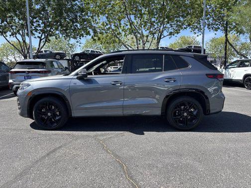 Platinum Gray Metallic 2025 Volkswagen Tiguan 2.0T SE R-Line Black 4MOTION