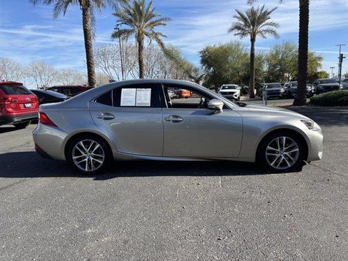2018 Lexus IS 300 Base