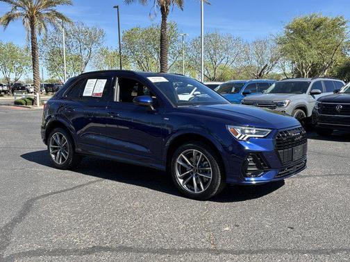 2023 Audi Q3 Premium 45 TFSI S line quattro Tiptronic