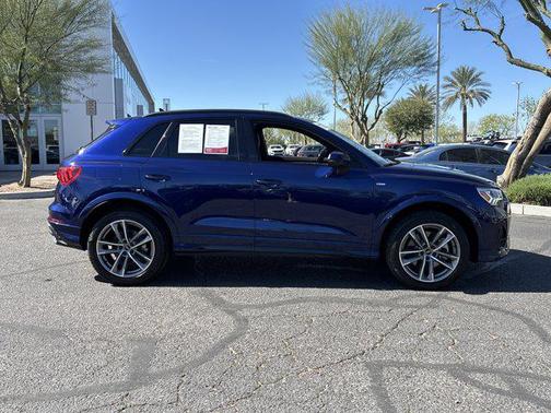 2023 Audi Q3 Premium 45 TFSI S line quattro Tiptronic