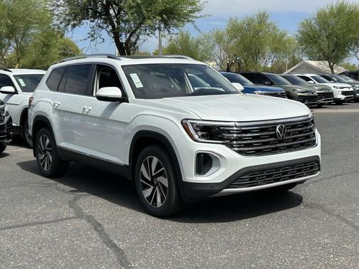 opal white pearl 2026 Volkswagen Atlas 2.0T SEL