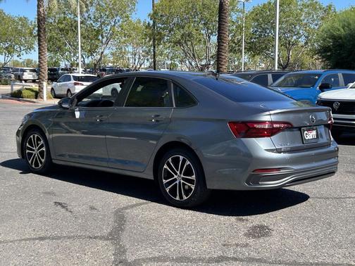 Gray 2022 Volkswagen Jetta 1.5T Sport