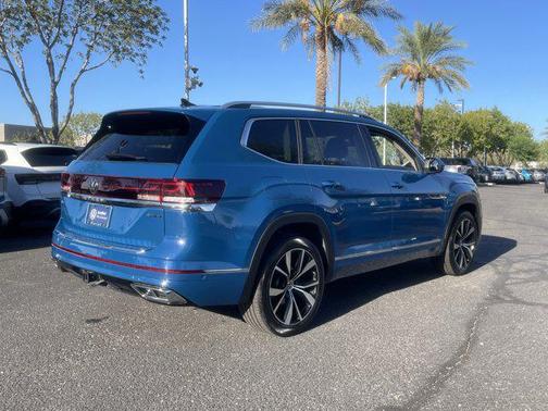 2025 Volkswagen Atlas 2.0T SEL Premium R-Line 4MOTION