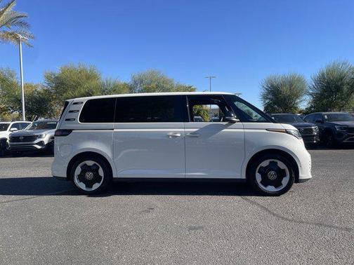 2025 Volkswagen ID. Buzz Pro S