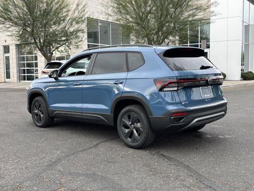 Monterey Blue Pearl 2026 Volkswagen Taos S