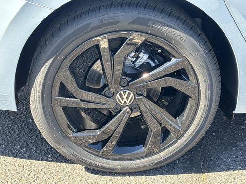 Monument Gray 2026 Volkswagen Jetta 1.4T SE