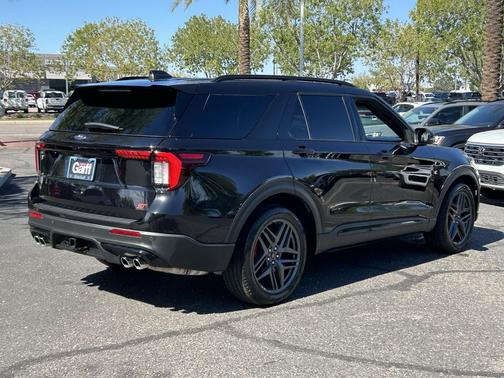 Agate Black Metallic 2025 Ford Explorer ST