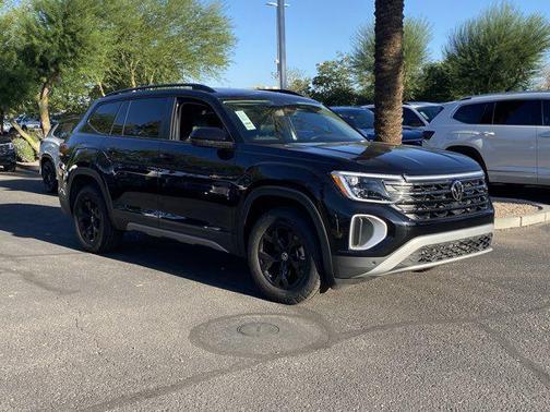 2025 Volkswagen Atlas 2.0T Peak Edition