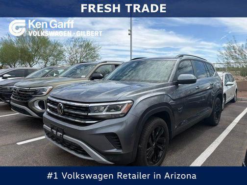Platinum Gray Metallic 2023 Volkswagen Atlas 3.6L SE w/Technology