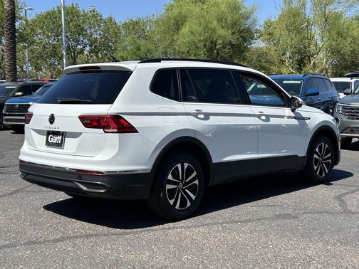 Pure White 2023 Volkswagen Tiguan 2.0T S