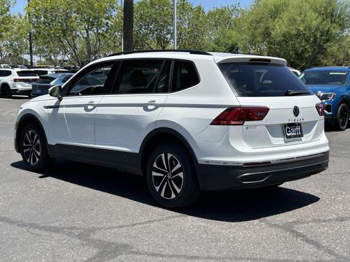 Pure White 2023 Volkswagen Tiguan 2.0T S