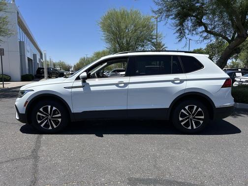 Pure White 2023 Volkswagen Tiguan 2.0T S