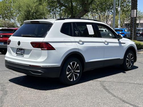 Pure White 2023 Volkswagen Tiguan 2.0T S