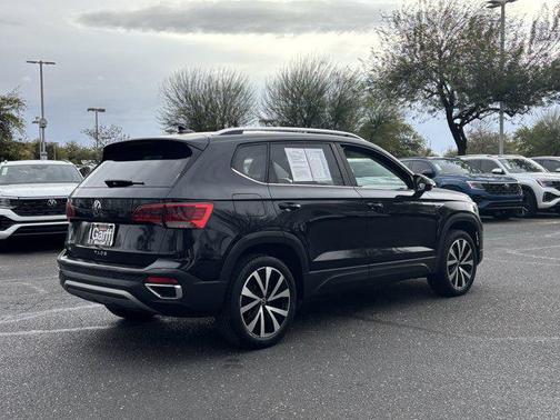 2022 Volkswagen Taos 1.5T SE