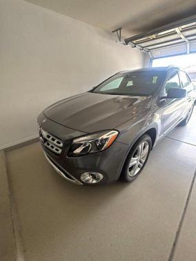 Polar Silver Metallic 2018 Mercedes-Benz GLA 250 4MATIC