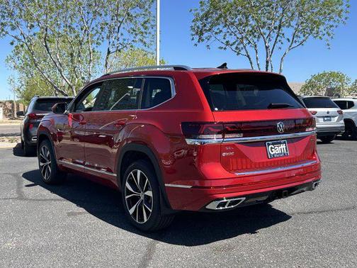 2025 Volkswagen Atlas 2.0T SEL Premium R-Line 4MOTION