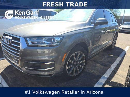 Graphite Gray Metallic 2018 Audi Q7 3.0T Premium