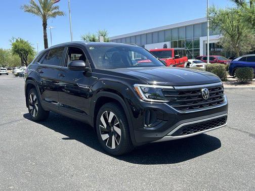 2025 Volkswagen Atlas Cross Sport 2.0T SE w/Technology 4MOTION