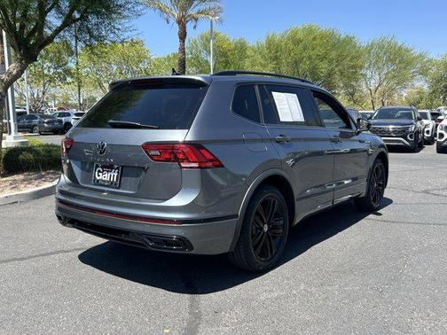 2022 Volkswagen Tiguan 2.0T SE R-Line Black