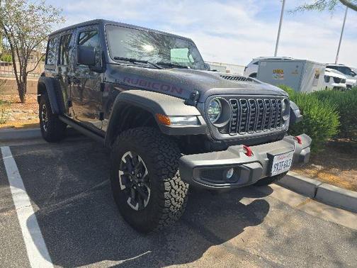Granite Crystal Metallic Clearcoat 2026 Jeep Wrangler Rubicon