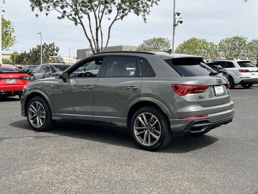 2023 Audi Q3 45 S line Premium Plus