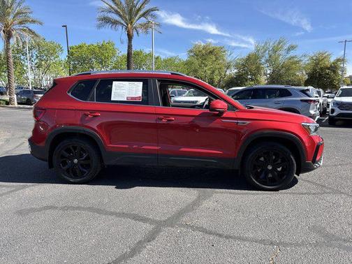 2022 Volkswagen Taos 1.5T SE