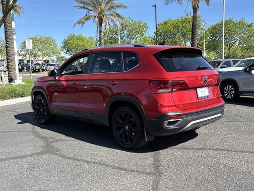 2022 Volkswagen Taos 1.5T SE