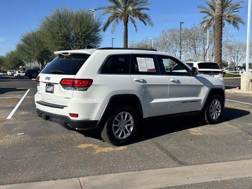 2021 Jeep Grand Cherokee Laredo
