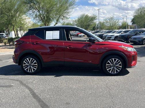 2023 Nissan Kicks SV