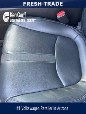 Crystal Black Pearl 2024 Honda Pilot EX-L 7 Passenger