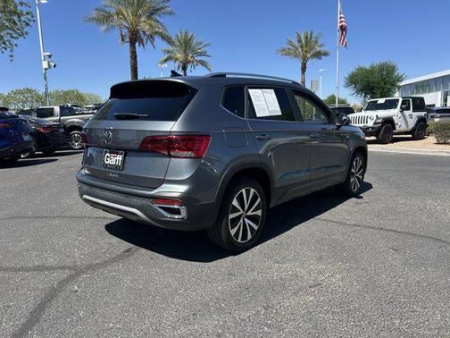 2022 Volkswagen Taos 1.5T SE