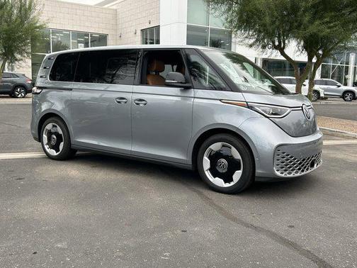 2025 Volkswagen ID. Buzz Pro S Plus