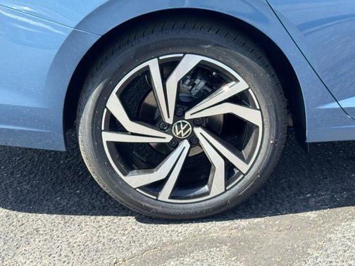 2025 Volkswagen Jetta 1.5T SEL
