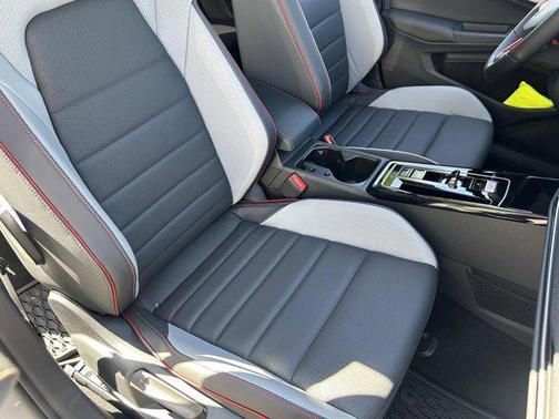 2025 Volkswagen Golf GTI 2.0T S DSG