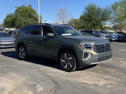 2026 Volkswagen Atlas 2.0T SE w/Technology 4MOTION