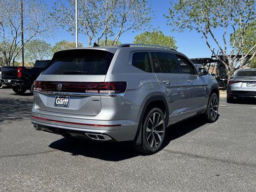 2025 Volkswagen Atlas 2.0T SEL Premium R-Line 4MOTION
