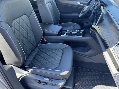 2025 Volkswagen Atlas 2.0T SEL Premium R-Line 4MOTION