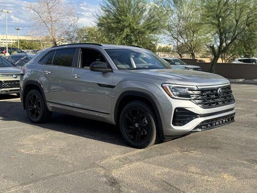 2026 Volkswagen Atlas Cross Sport 2.0T SEL