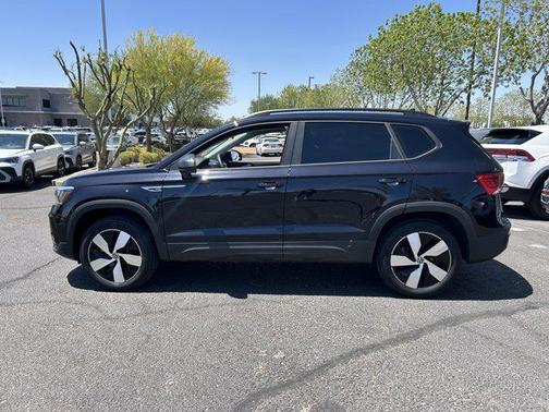 2024 Volkswagen Taos 1.5T S