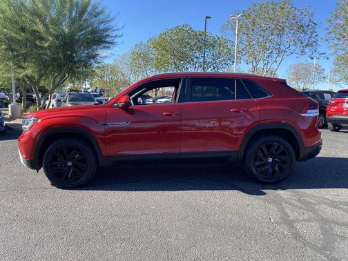 2022 Volkswagen Atlas Cross Sport 3.6L V6 SE w/Technology