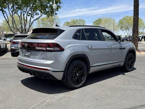 2025 Volkswagen Atlas Cross Sport 2.0T SEL